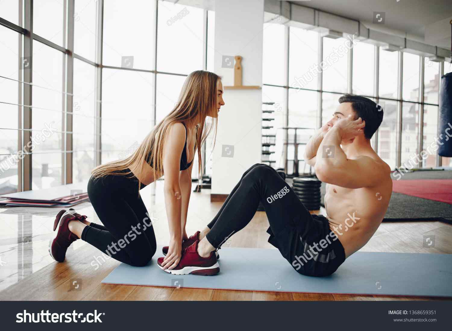 Couple gym workout